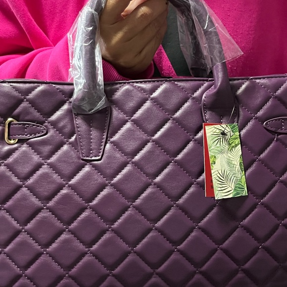 Badgley Mischka Big Diamond Quilted Tote with Front Lock - NWT - Picture 12 of 14